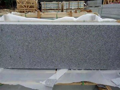 Naturstein kinesisk grå granitt halvplater