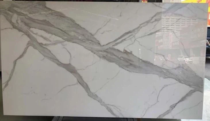 Calacatta Quartz big slabs