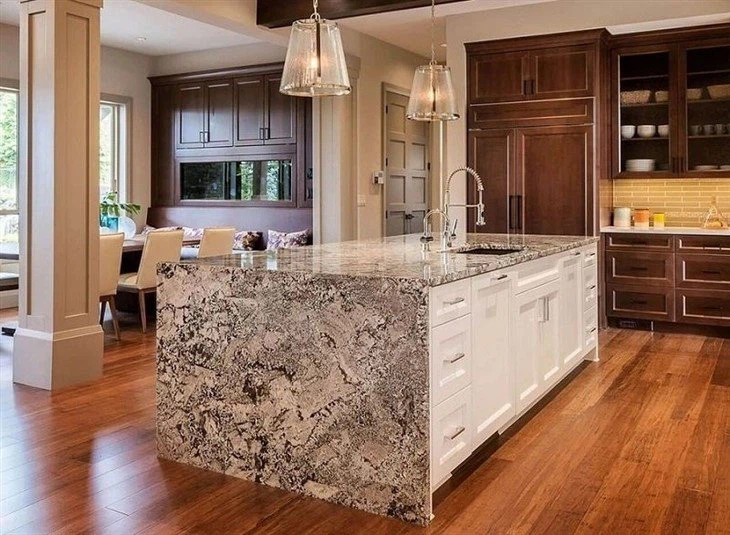 Bianco-Antico-Granite-for-Kitchen-Countertop-Island-Worktop-Wall.webp (5)(001)